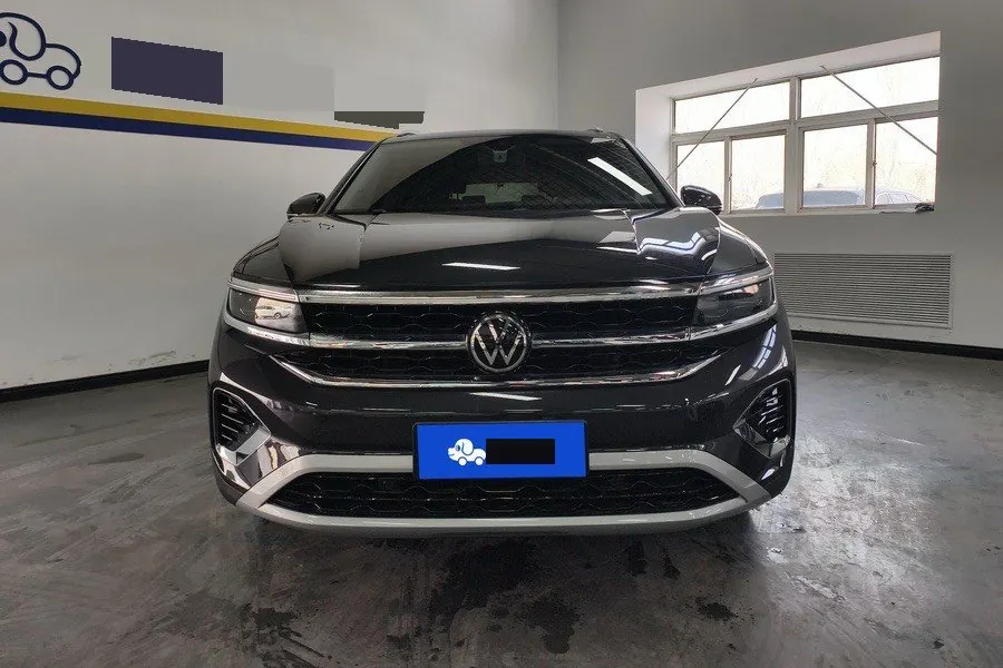 Volkswagen 2021 models of 2.0TSI 380TSI four-wheel drive luxury version of Pro automatic gear 2
