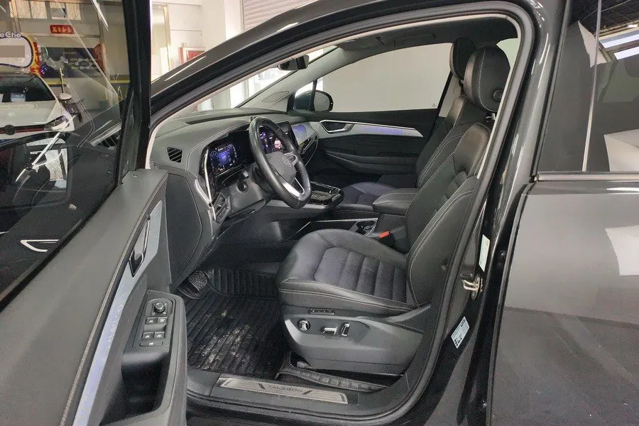Volkswagen 2021 models of 2.0TSI 380TSI four-wheel drive luxury version of Pro automatic gear 6