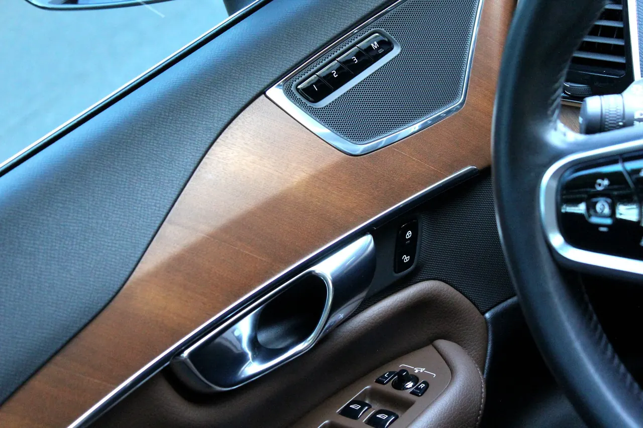Volvo XC90 (Imported) 2020 XC90 2.0T T6 Zhiyi Deluxe Edition 7-seat (Modified) Automatic Gear 10
