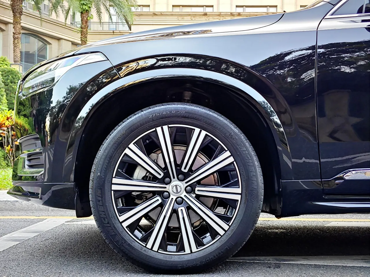 Volvo XC90 (Imported) 2020 XC90 2.0T T6 Zhiyi Deluxe Edition 7-seat (Modified) Automatic Gear 3