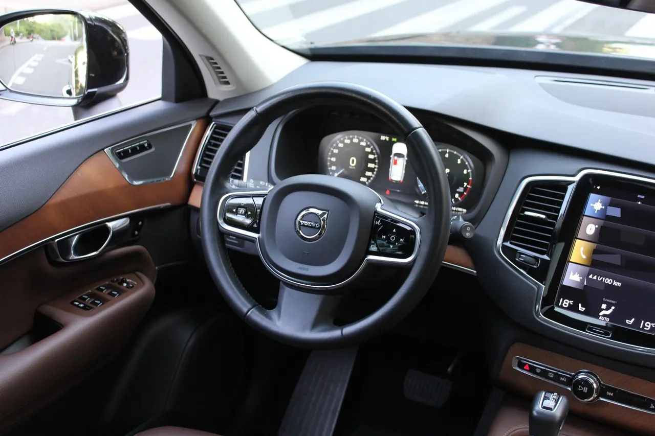 Volvo XC90 (Imported) 2020 XC90 2.0T T6 Zhiyi Deluxe Edition 7-seat (Modified) Automatic Gear 5