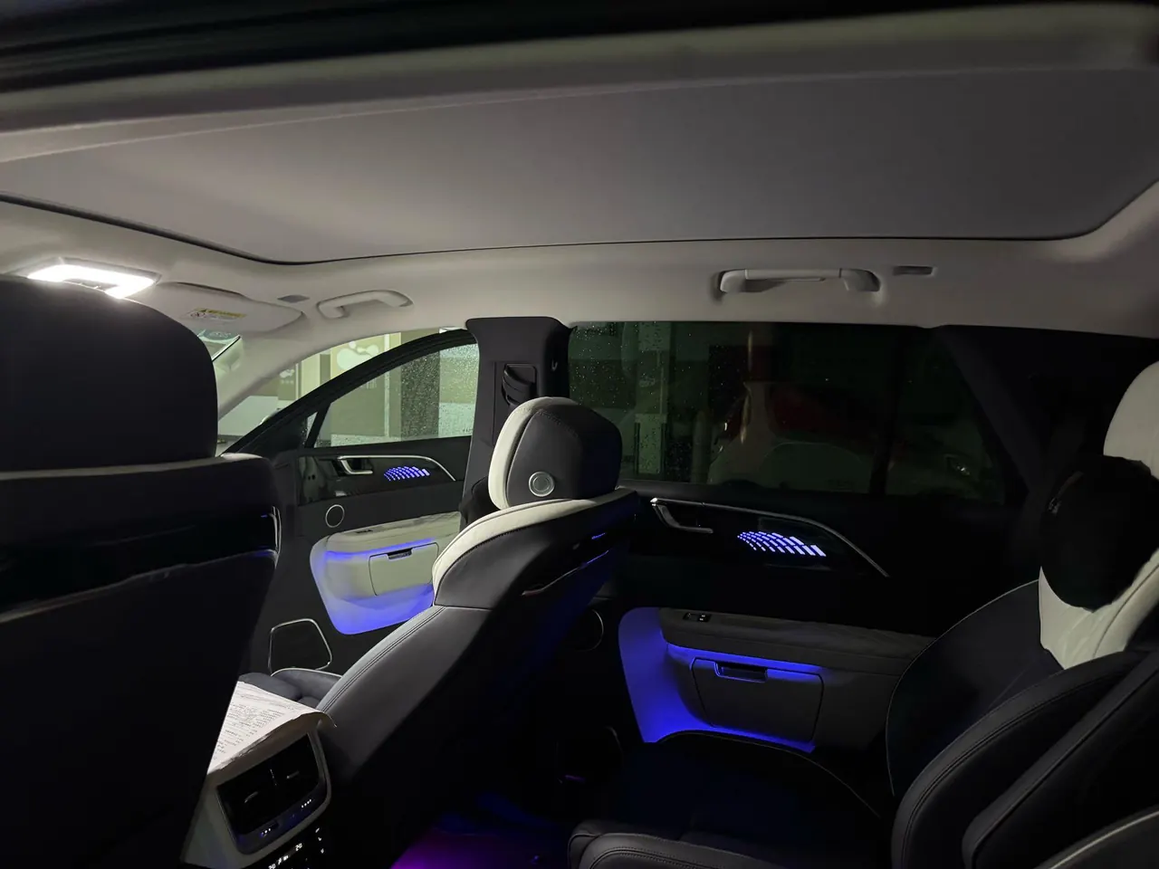 HongQi 2021 E-HS9 Flag Chang 6-seat Automatic 5