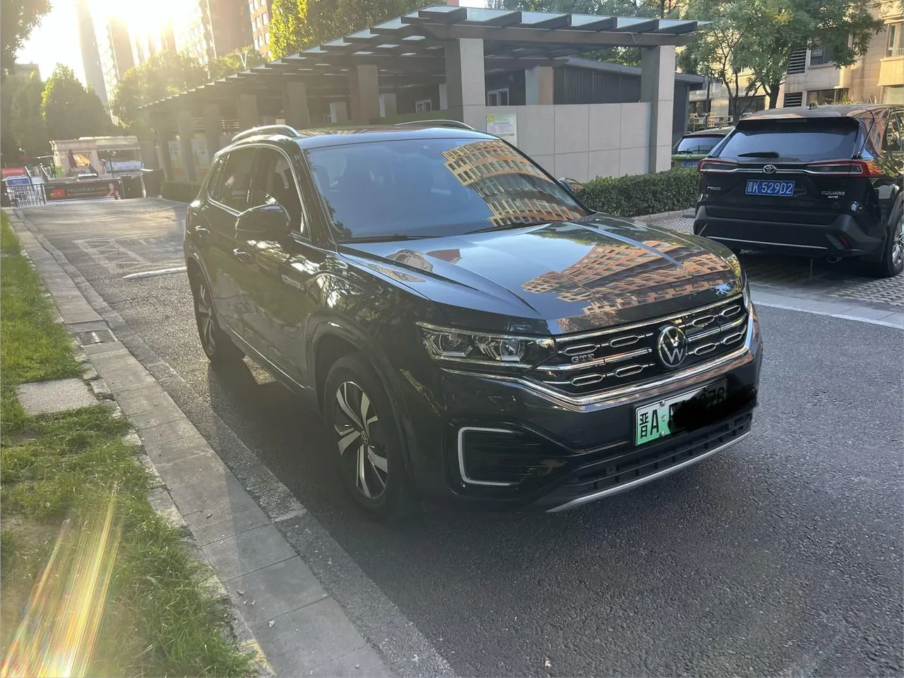 Volkswagen 2020 GTE 1.4T Honorable Automatic Gear 3