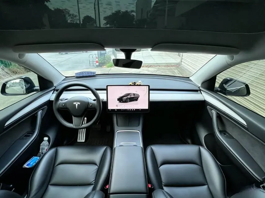 Tesla 2022 Model Y rear-wheel drive version automatic transmission 12