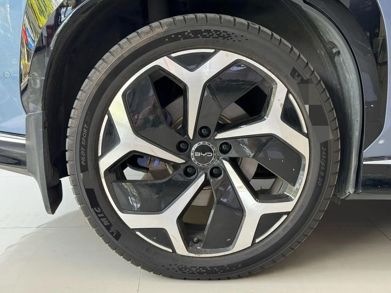 BYD 2024 Sea Lion 07 EV 550 Four-wheel Drive Smart Navigation Edition Automatic Gear 8