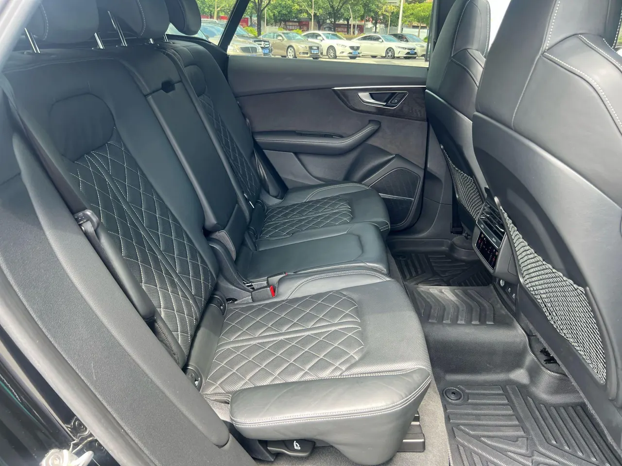 Audi Q8 (Imported) 2022 Q8 48V 3.0TFSI 55TFSI Selected Dynamic Automatic Gear 6