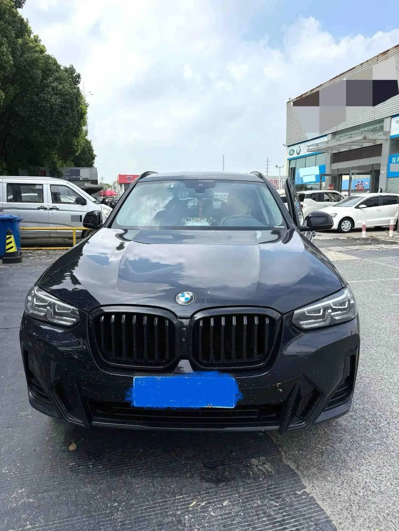 BMW 2023 X3 xDrive30i 2.0T Leading M Obsidian Night Suit Automatic Gear 2