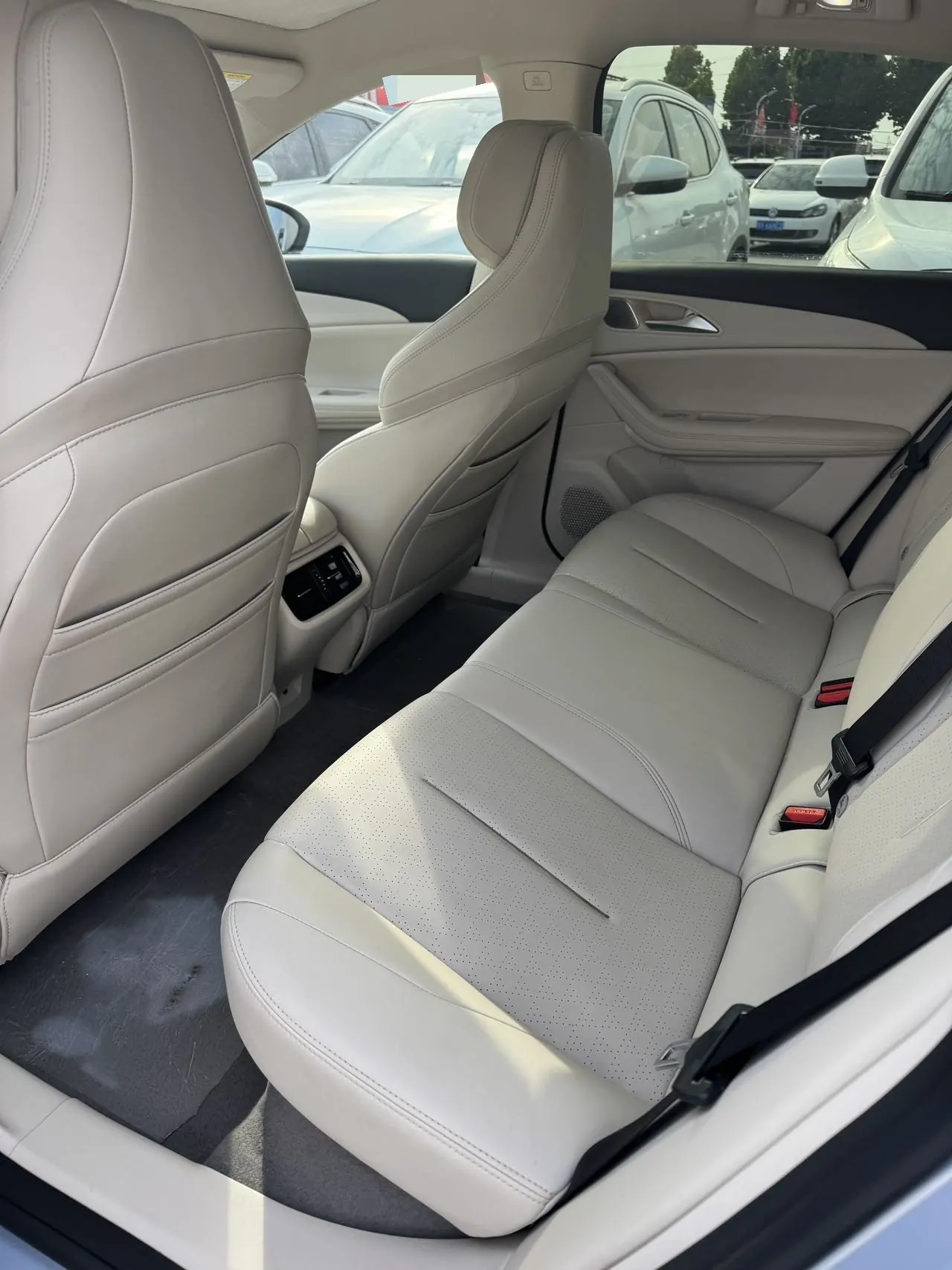 The popular 2024 xinghai S 7 555km co-creation automatic gear 7