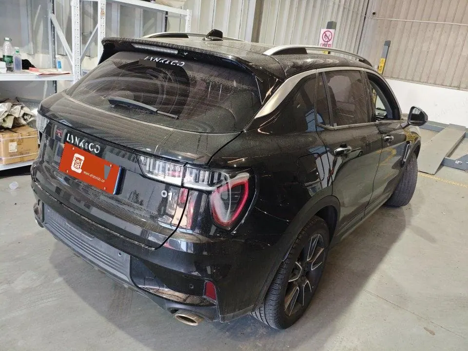 LYNK&amp;CO 2021 LYNK&amp;CO 01 2.0TD Two-Drive Pro Automatic 2