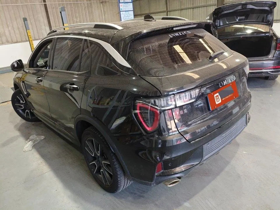 LYNK&amp;CO 2021 LYNK&amp;CO 01 2.0TD Two-Drive Pro Automatic 7