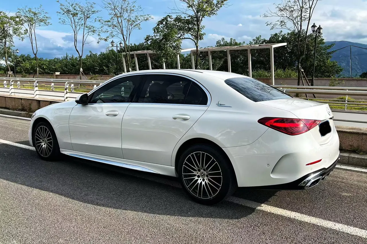 Mercedes Benz Class C 2024 C 200 L 48V 1.5T Sports Edition Automatic Gear 3