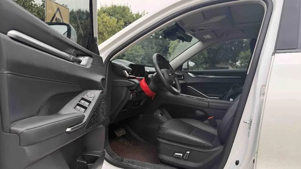 Haval 2024 H6 1.5T Two-Drive Max Automatic 3