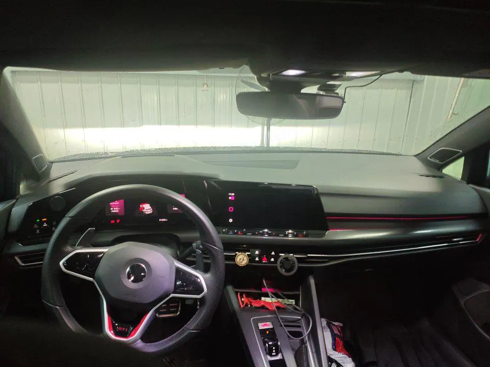 Volkswagen 2021 Golf GTI 2.0TSI Automatic 3