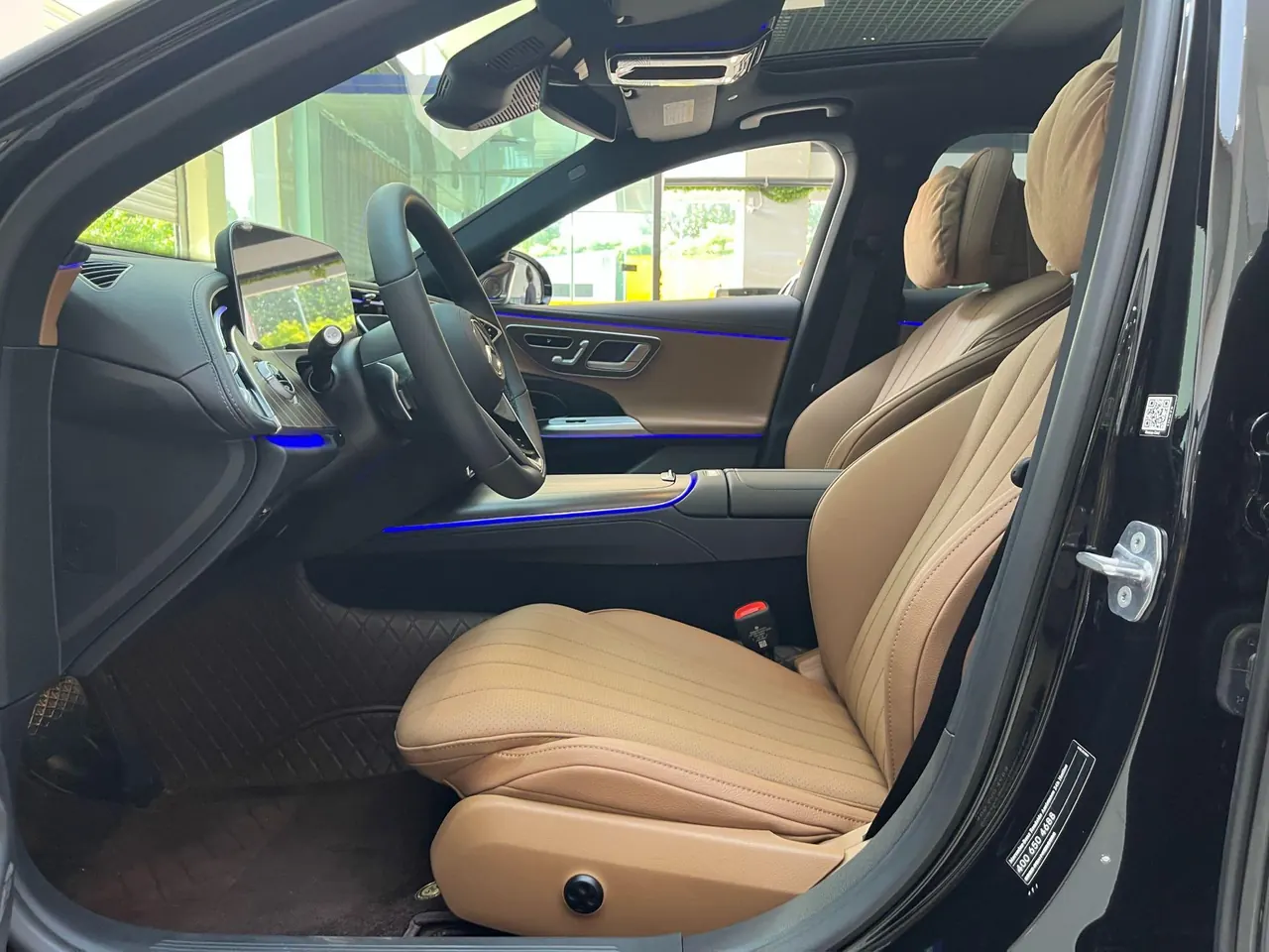Mercedes Benz E-Class 2025 model E 300 L 48V 2.0T Luxury Edition Automatic 9