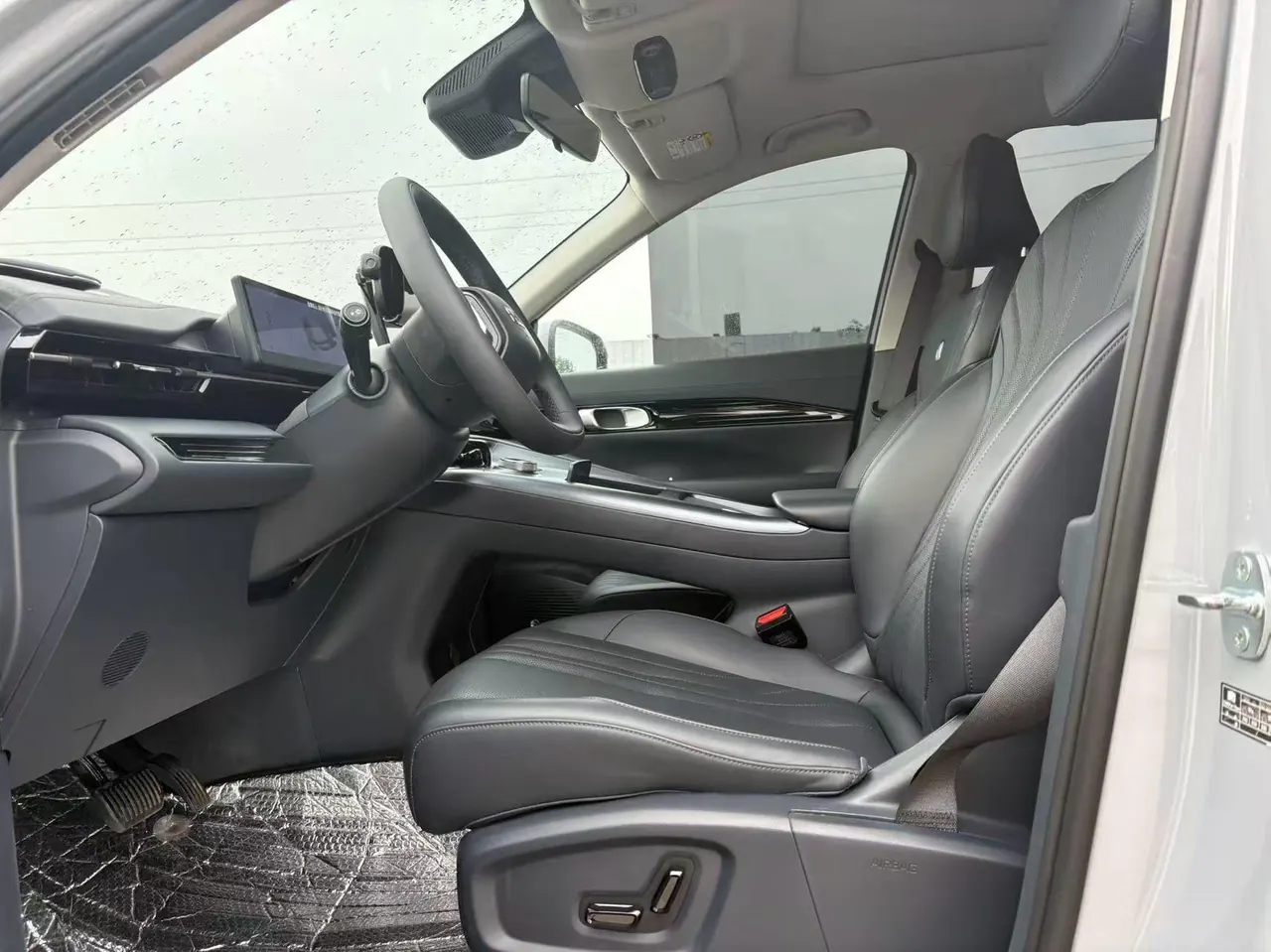 Geely Galaxy 2024 E 5 530km Starship Edition Automatic Gear 3
