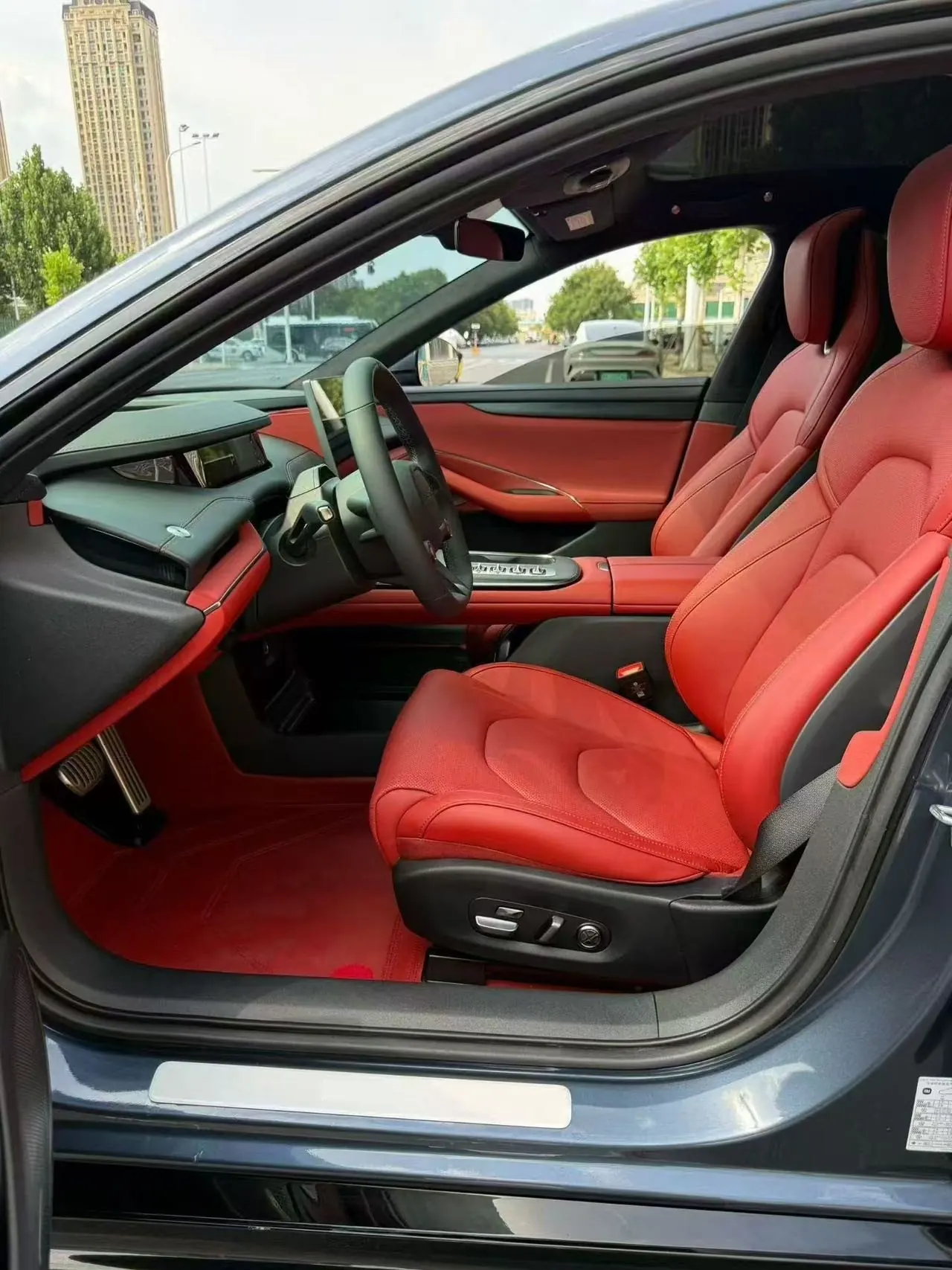 MI 2024 SU 7 830km Rear Drive Ultra Long Endurance High-end Smart Drive Pro Edition Automatic Gear 4