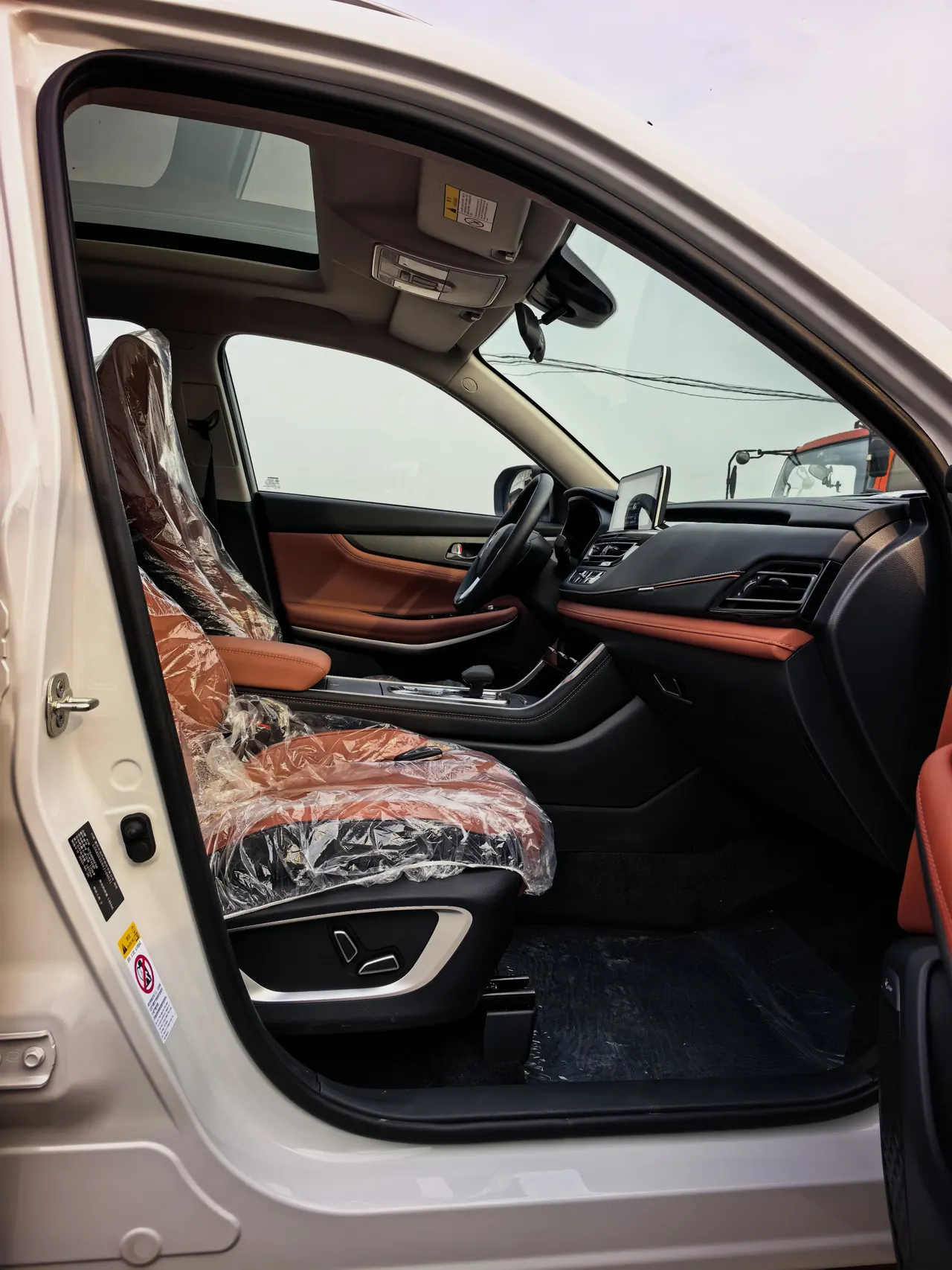 ChangAn 2024 CS75 1.5T Enjoy Edition Premium Automatic Gear 4