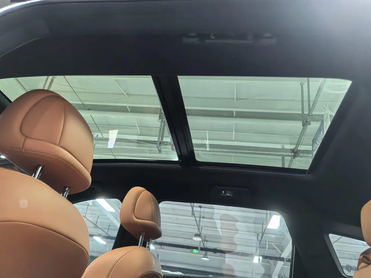 Jetour 2025 ShanHai L7 PLUS 1.5T 121km Deluxe Edition 7-seat Automatic Gear 6