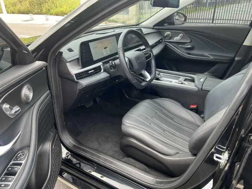 Chery 2024 Fengyun A8 1.5T 127 Travel Edition Automatic Gear 4