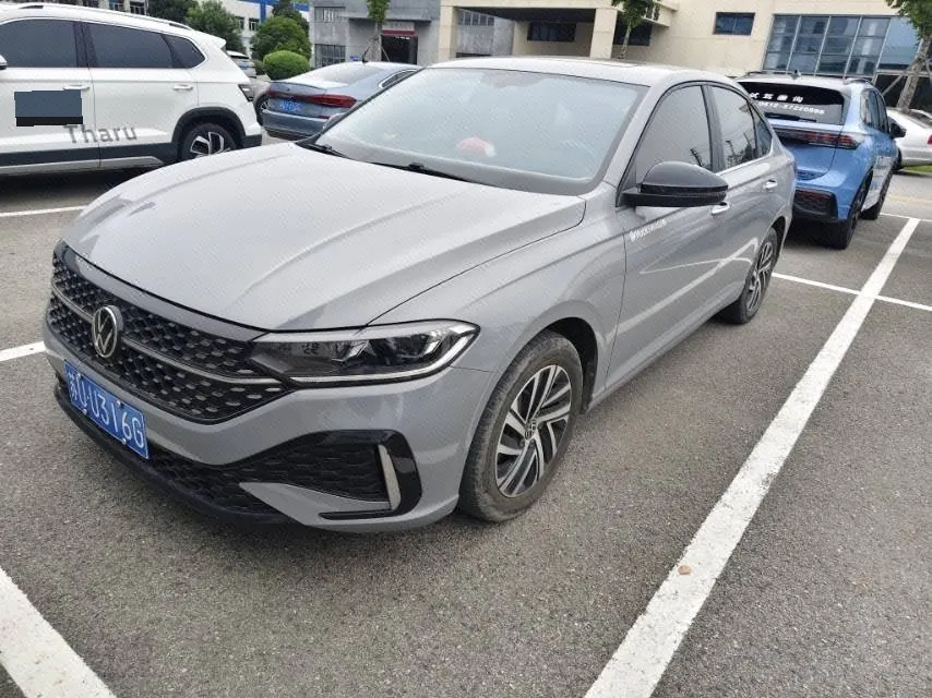 Open image lightbox: Volkswagen 2023 Lavida 1.4TSI 280TSI Star Full Escape Edition Automatic Gear