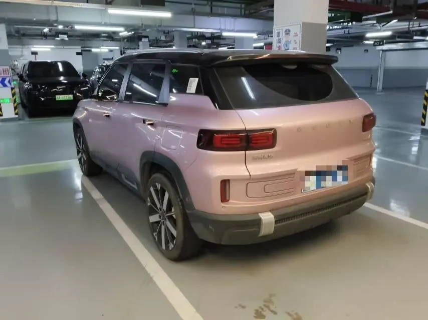Geely 2023 icon 1.5TD chocolate alcohol version automatic gear 6