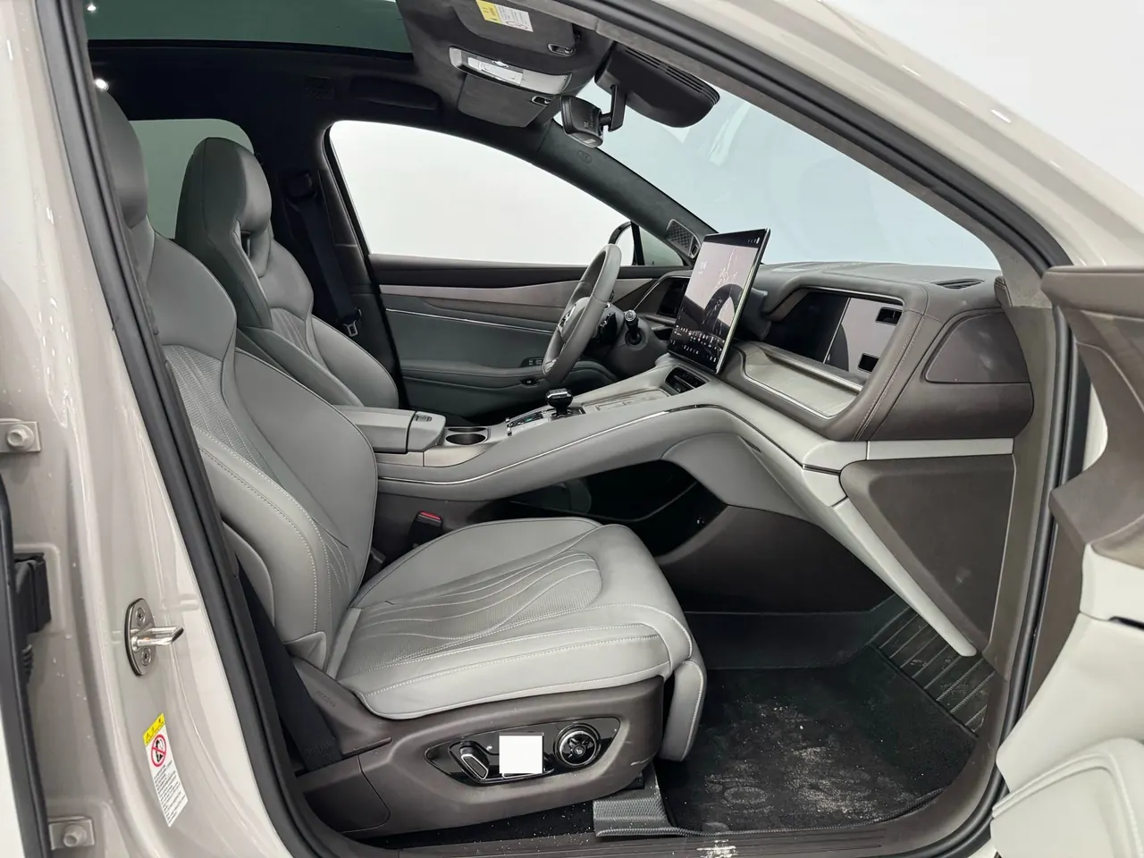 Denza 2024 Denza N 7 630 4-wheel drive smart drive Max version automatic gear 9