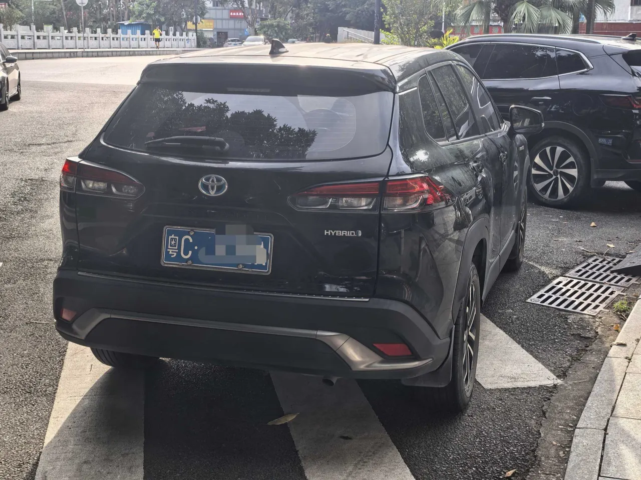 Toyota 2023 Fenglanda Shuangqing 2.0 Stepless Intelligent Electric Hybrid Deluxe Automatic Gear 4