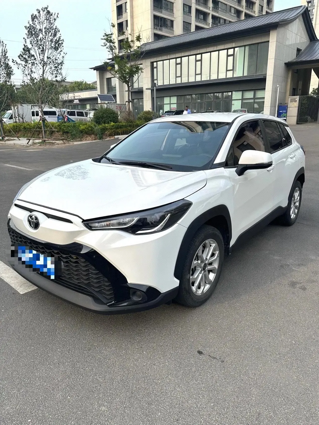 打开图片灯箱:Toyota 2023 Fenglanda Shuangqing 2.0 Stepless Intelligent Electric Hybrid Premium Edition Automatic Gear