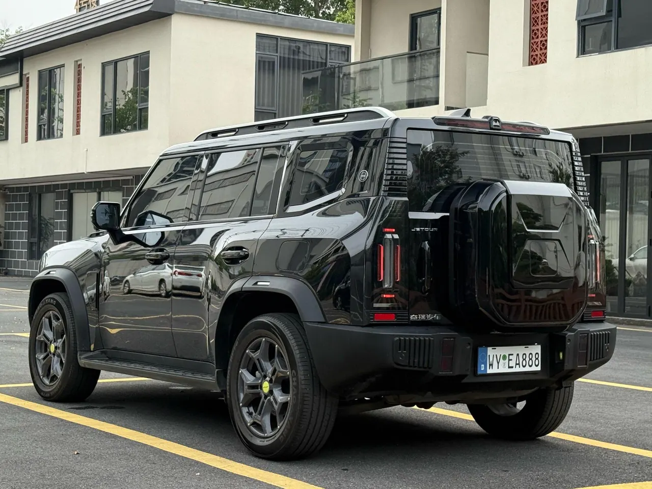 Jetour 2023 Traveler 2.0T Four-Wheel-Drive Cross-Country PRO Automatic 6