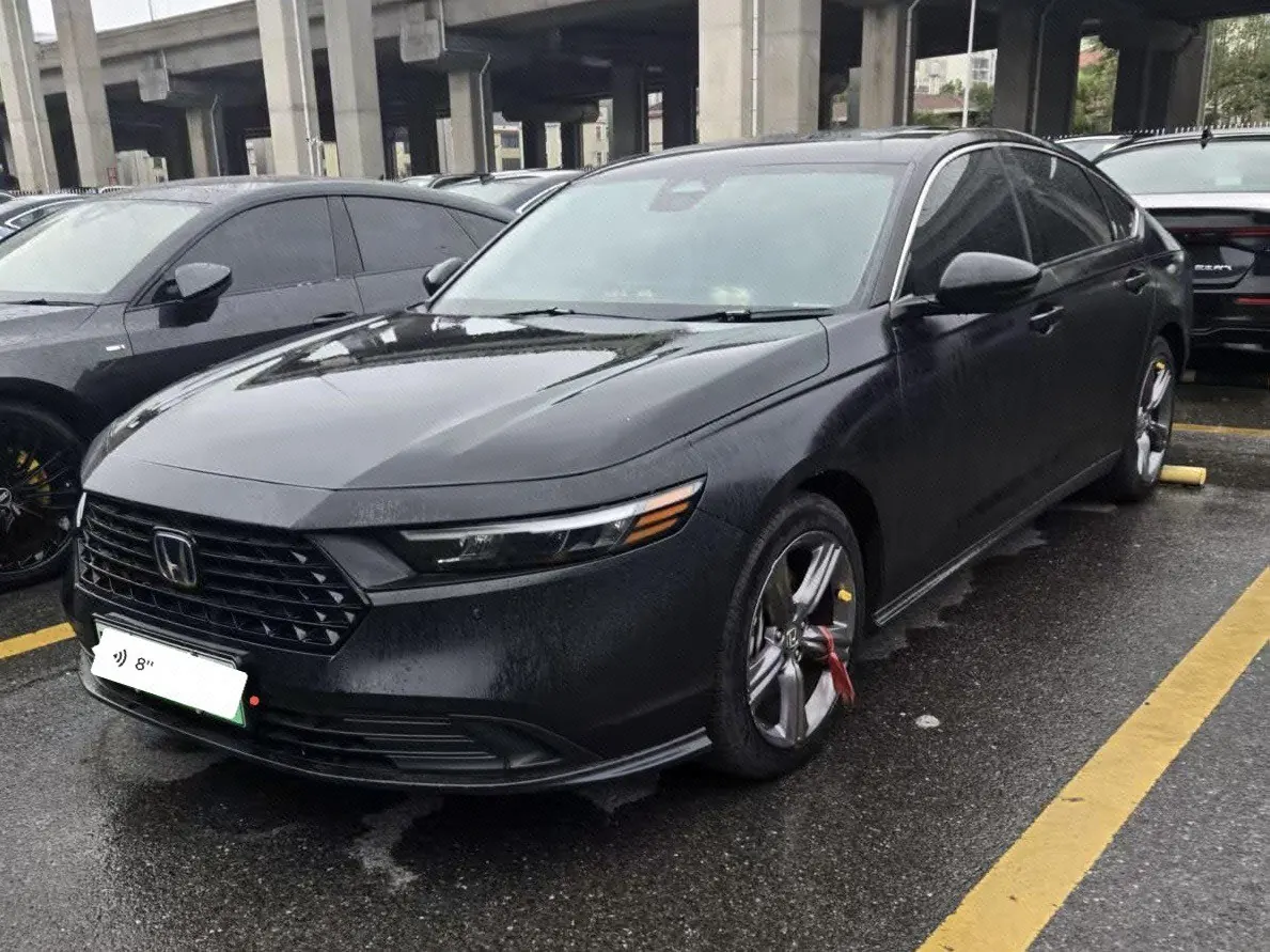 Honda Accord New Energy 2023 11th Generation Accord e:PHEV 2.0 Stepless Deluxe Automatic Gear - View 1