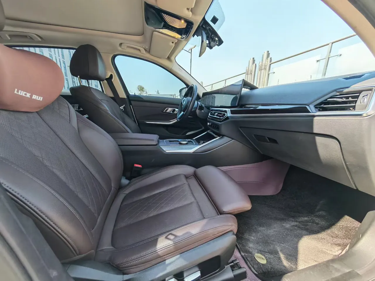 BMW 2023 i3 eDrive 40 L obsidian night suit automatic gear 7