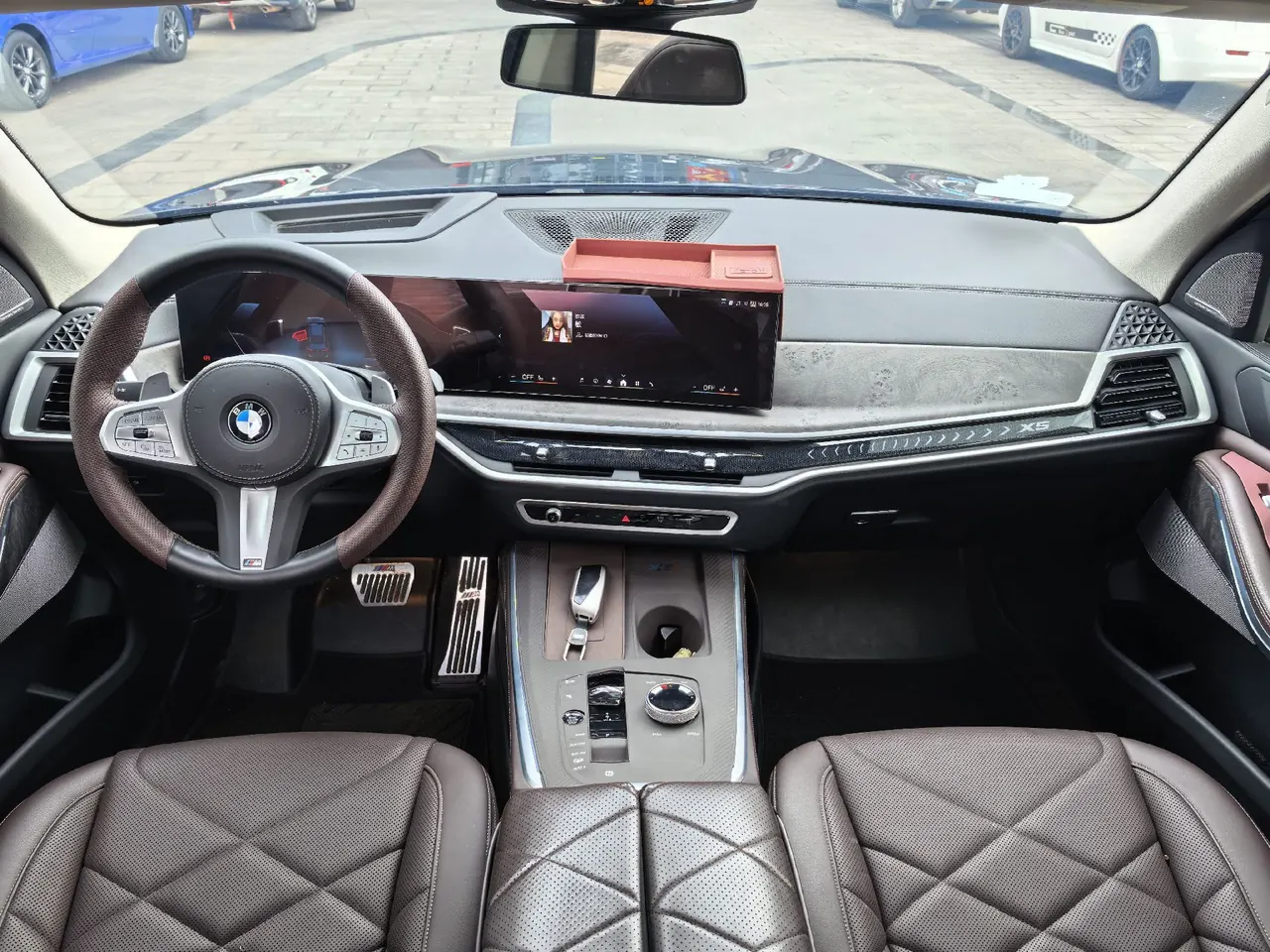 BMW 2023 X5 xDrive30Li 48V 2.0T exclusive m sports obsidian night suit automatic gear 2