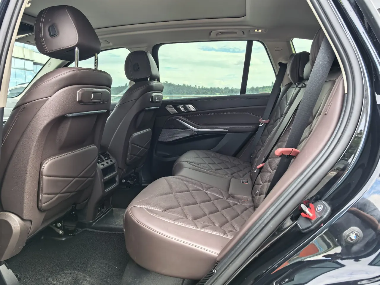 BMW 2023 X5 xDrive30Li 48V 2.0T exclusive m sports obsidian night suit automatic gear 3