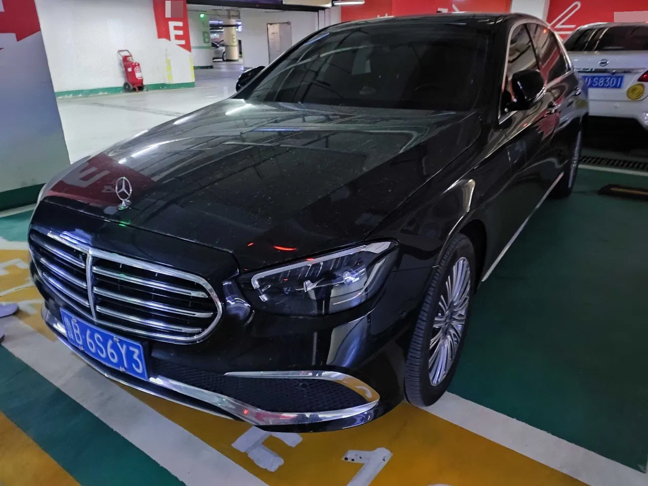 Открыть галерею: Mercedes Benz E-Class 2023 E 300 L 2.0T Sports Fashion Automatic Gear