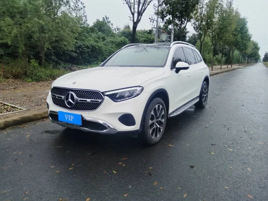 Open image lightbox: Mercedes Benz 2024 GLC 260 L 4MATIC 48V 2.0T Dynamic 5-seat Automatic Gear