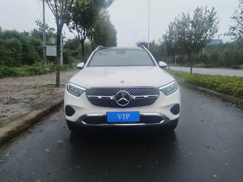 Mercedes Benz 2024 GLC 260 L 4MATIC 48V 2.0T Dynamic 5-seat Automatic Gear 3