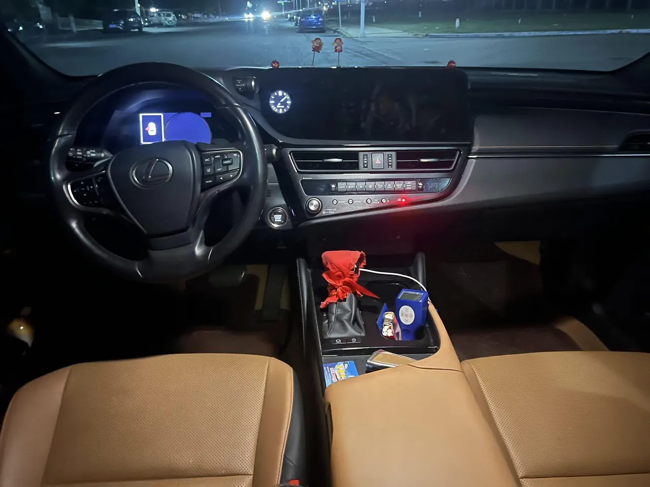 Lexus ES (Imported) 2023 ES200 2.0 Stepless Premium Edition Automatic Gear 3