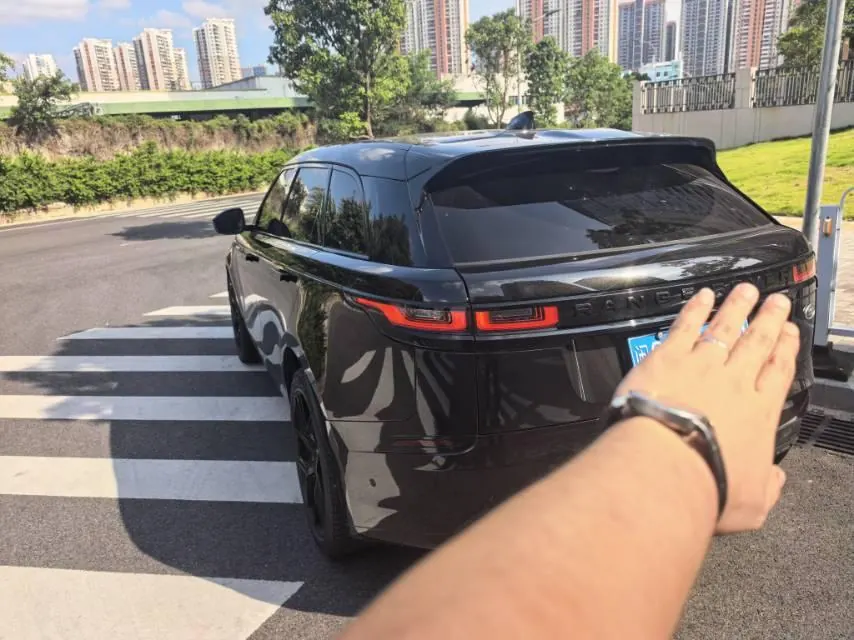 Land Rover Range Rover Star Vein (Imported) 2022 Range Rover Star Vein 2.0T 250PS Gold Collector's Edition Automatic Gear 6