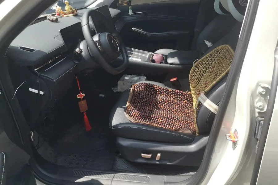 BaoJun 2024 Yunhai 1.5 stepless 140km automatic gear 10