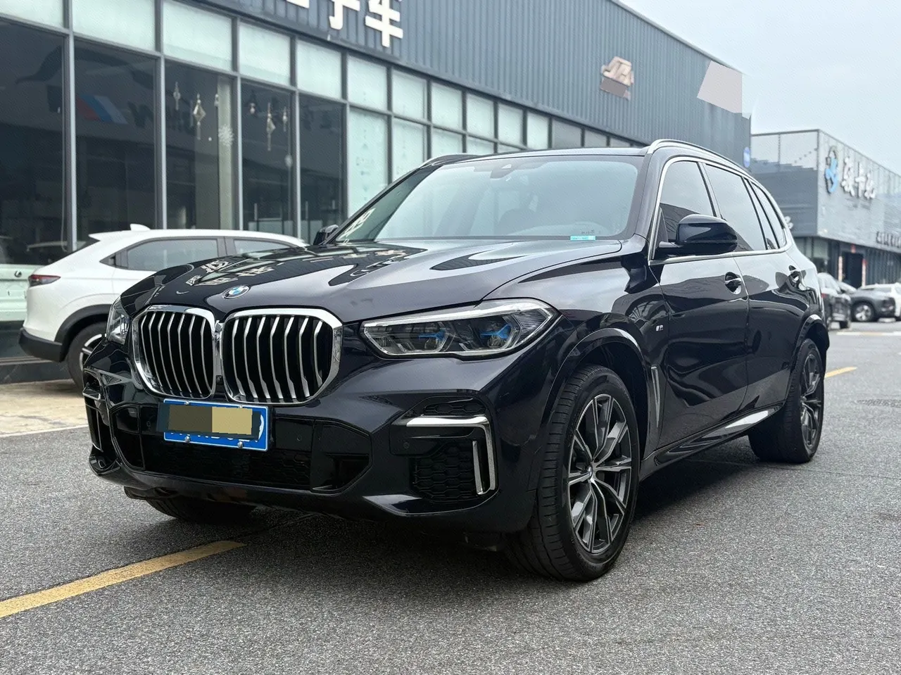 Open image lightbox: BMW 2022 X5 xDrive30Li 2.0T Exclusive M Sports Suit (Modified) Automatic Gear