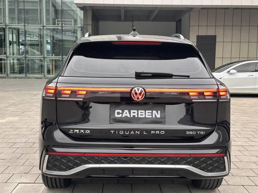 Volkswagen 2026 Tiguan L PRO 2.0TSI 380TSI Two-Drive R-Line Pilot Edition Automatic Gear 9