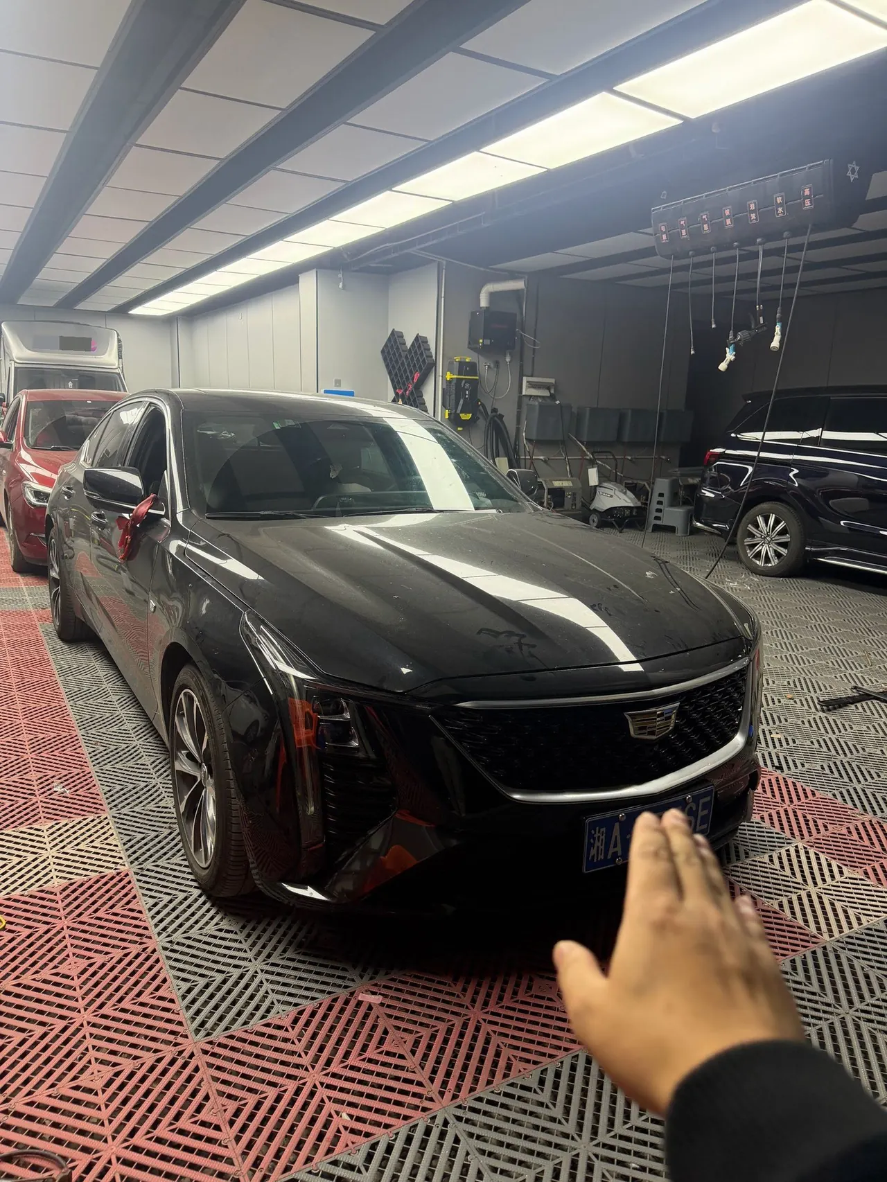 Cadillac 2025 CT5 2.0T 28T City Sports Edition Automatic Gear 3