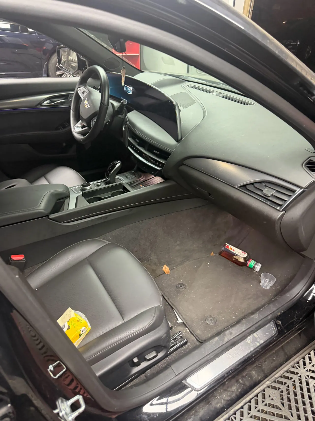 Cadillac 2025 CT5 2.0T 28T City Sports Edition Automatic Gear 6