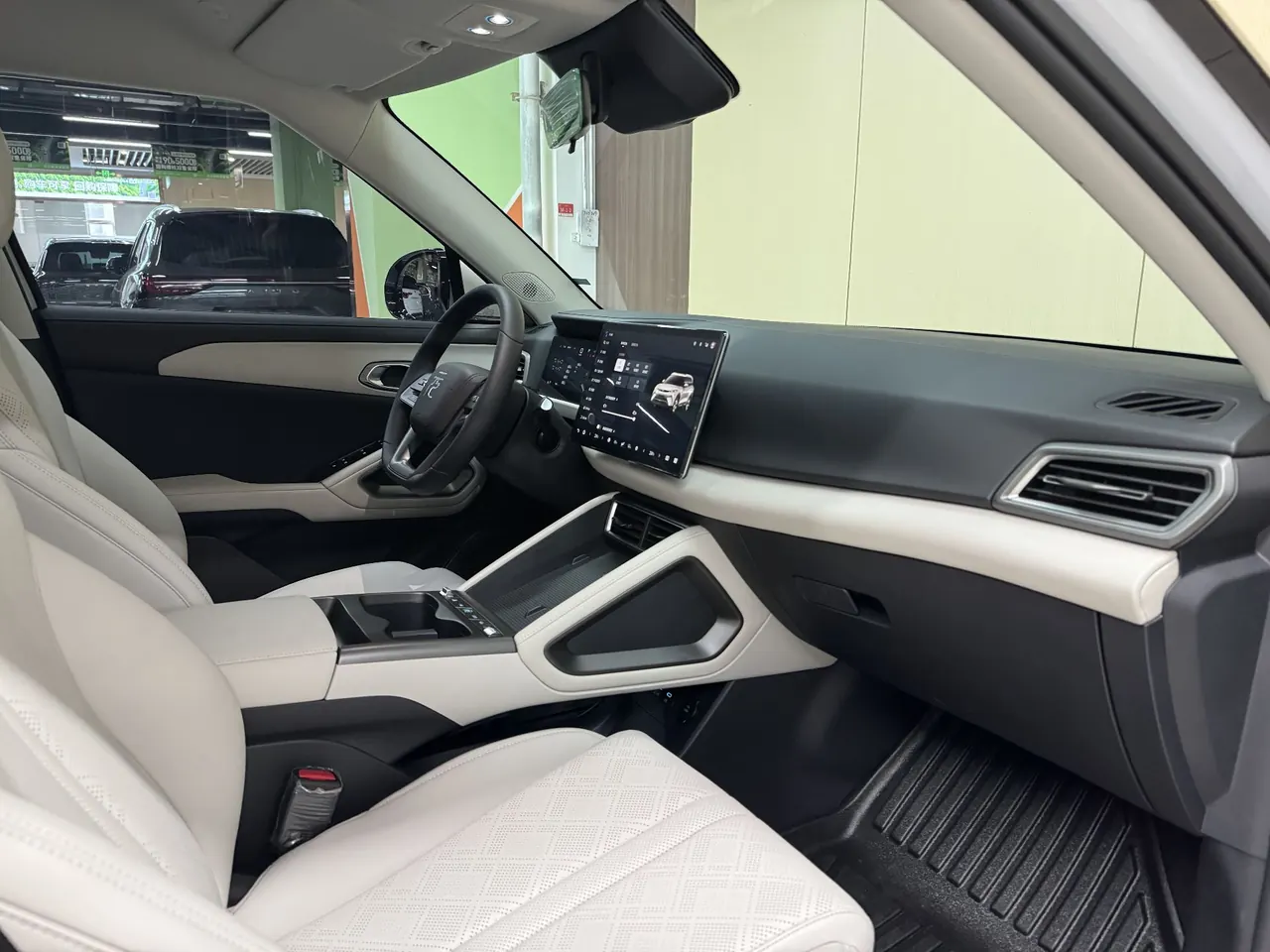 BYD 2025 Yuan UP Smart Driving 401KM Vital Automatic Gear 9