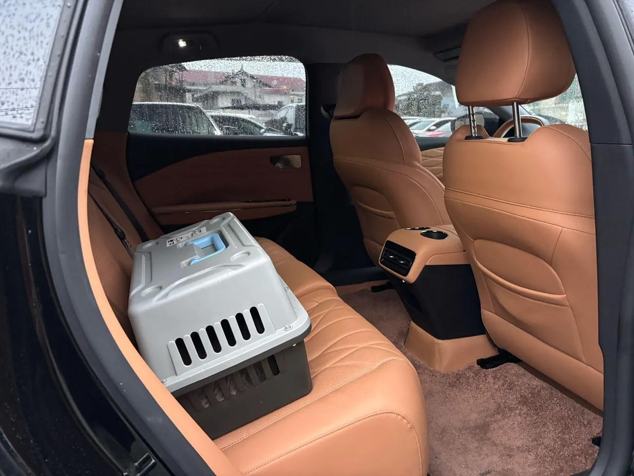 Geely Galaxy 2025 Xingyao 8 EM-i 1.5 130km Premium Edition Automatic Gear 3