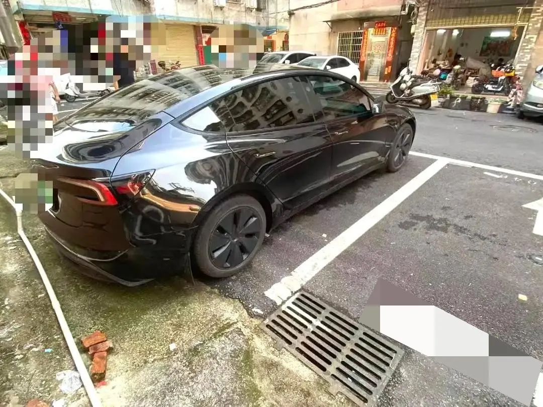 Tesla 2025 Model 3 Long Endurance Rear Wheel Drive Automatic Transmission 3