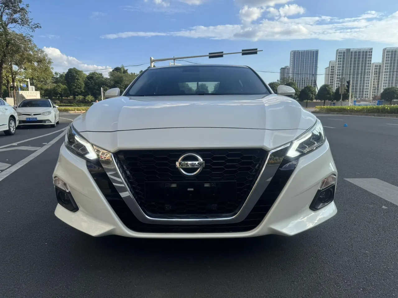 Nissan 2021 Teana 2.0 Stepless XL Comfort Edition Automatic Gear 3