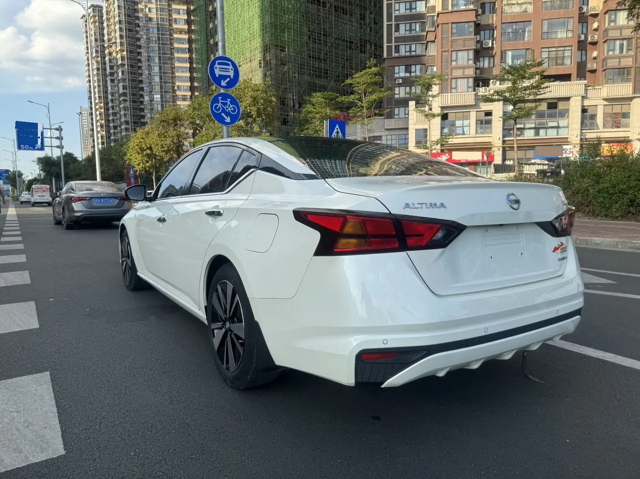 Nissan 2021 Teana 2.0 Stepless XL Comfort Edition Automatic Gear 7
