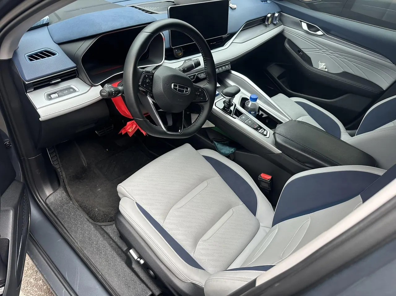 Geely 2021 xingrui 2.0T distinguished model (modified) automatic gear 3