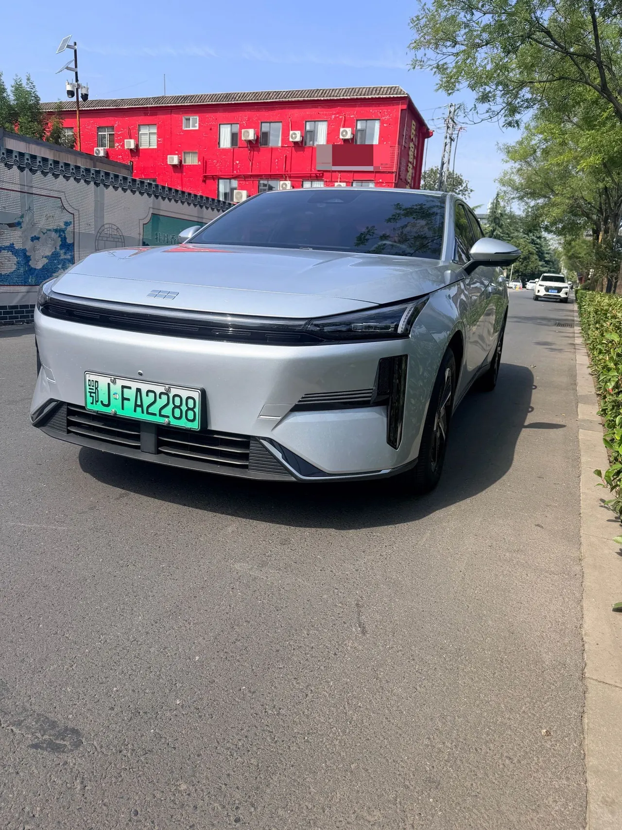 Geely Galaxy 2025 L6 EM-i 1.5 140km Starship Edition Automatic Gear 5